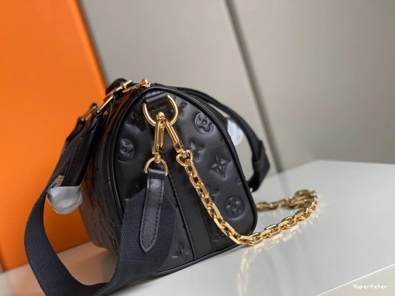 22 LOUIS VUITTON SPEEDY BANDOULIÈRE 0715